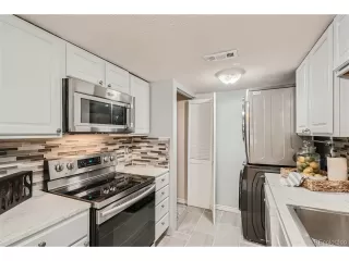 Photo #6: 3074584 Listing