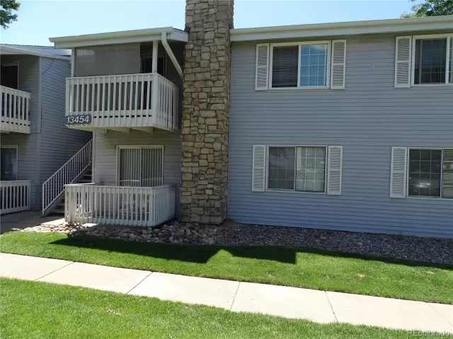 MLS: 3074637 Condo For Sale