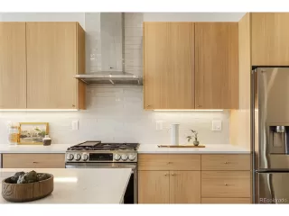 Photo #2: 3075346 Listing