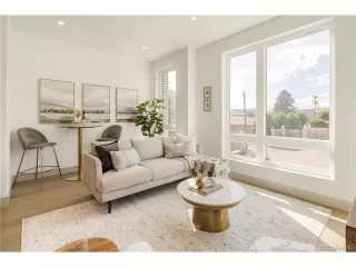 Photo #3: 3075346 Listing