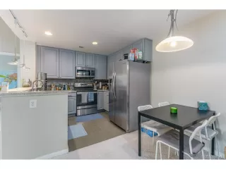 Photo #2: 3079963 Listing