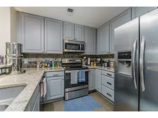 Photo #3: 3079963 Listing