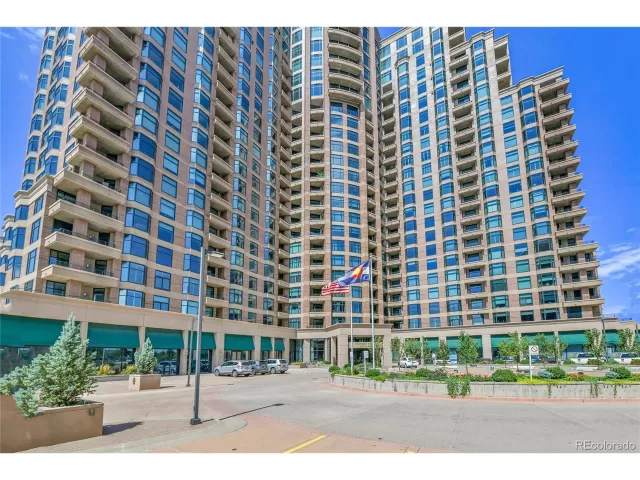 MLS: 3080704 Condo For Sale