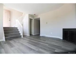 Photo #3: 3081924 Listing