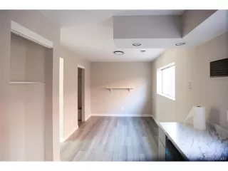 Photo #6: 3081924 Listing