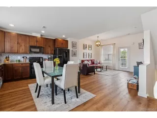 Photo #6: 3082411 Listing 