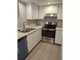 Photo #3: 3087818 Listing