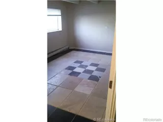 Photo #5: 3089941 Listing