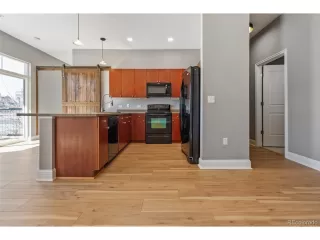 Photo #2: 3092667 Listing