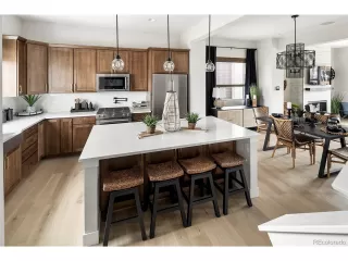 Photo #4: 3096663 Listing