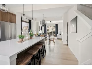 Photo #5: 3096663 Listing