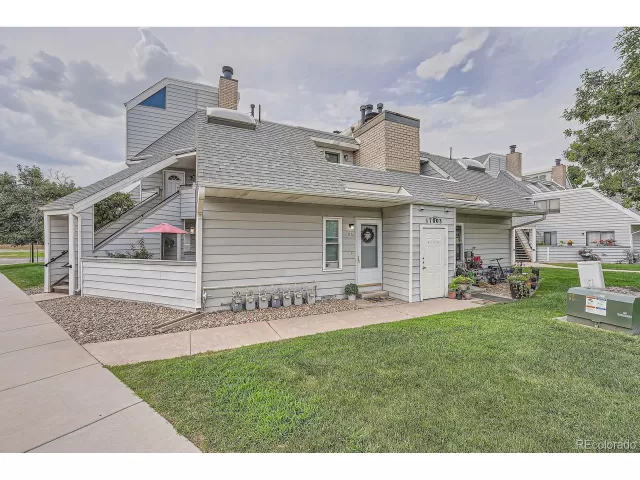 MLS: 3101375 Condo For Sale