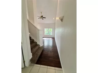 Photo #5: 3105599 Listing