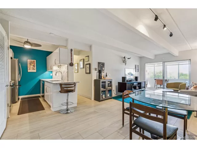 MLS: 3108564 Condo For Sale