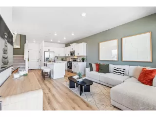 Photo #3: 3108983 Listing