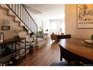 Photo #5: 3115107 Listing