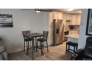 Photo #4: 3120280 Listing