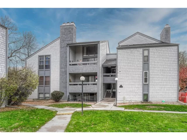 MLS: 3120993 Condo For Sale