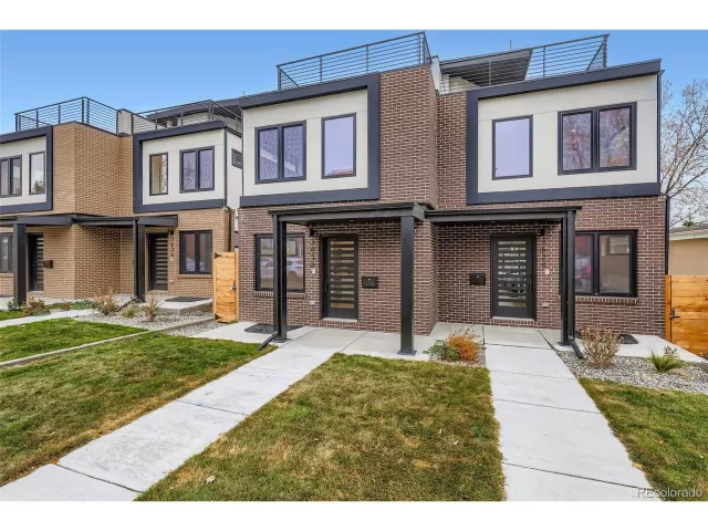 MLS: 3128559 Condo For Sale