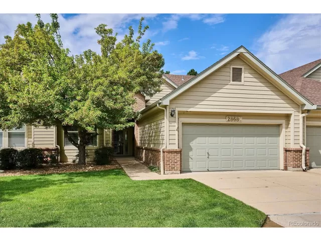 MLS: 3131898 Condo For Sale