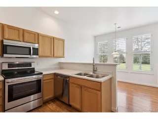 Photo #4: 3131898 Listing