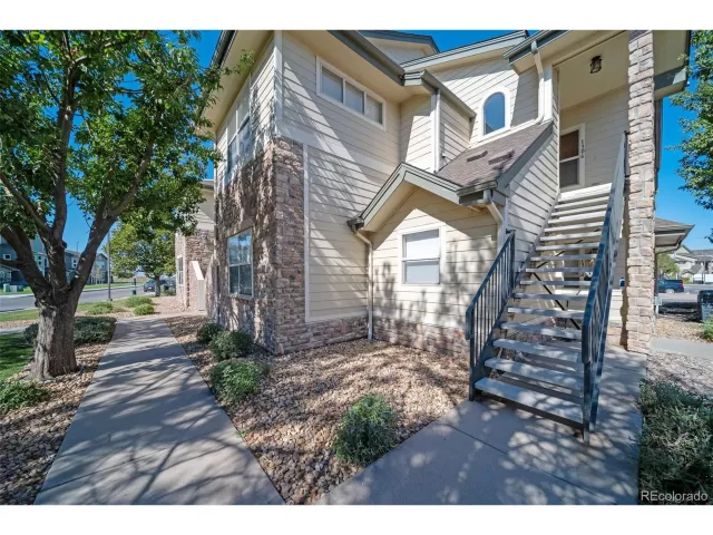 MLS: 3136365 Condo For Sale