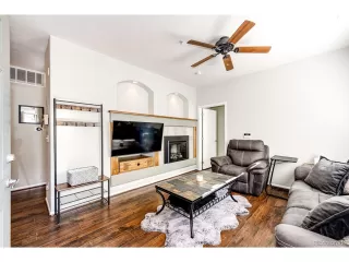 Photo #6: 3136625 Listing