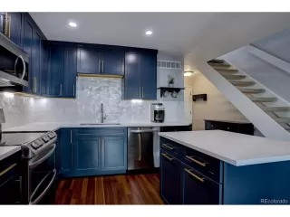 Photo #3: 3141526 Listing