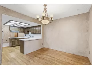 Photo #6: 3143949 Listing