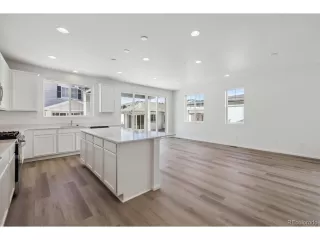 Photo #3: 3144702 Listing