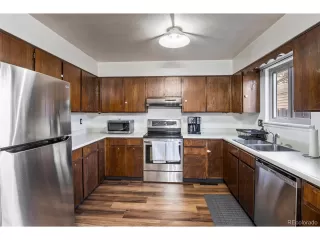 Photo #5: 3149885 Listing