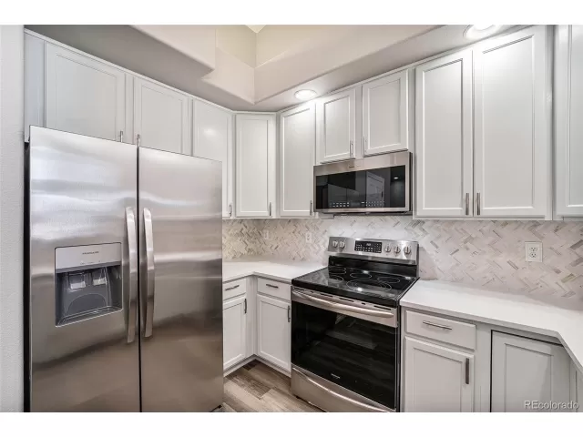 MLS: 3153663 Condo For Sale