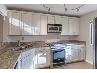 Photo #4: 3156671 Listing