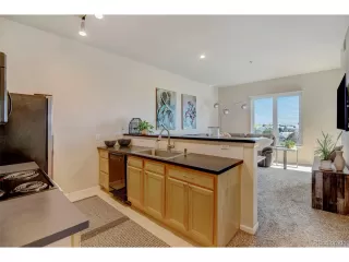 Photo #5: 3156965 Listing