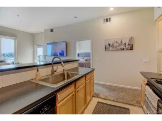 Photo #6: 3156965 Listing