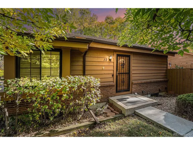 MLS: 3157698 Condo For Sale