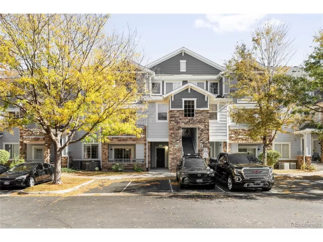 MLS: 3160185 Condo For Sale