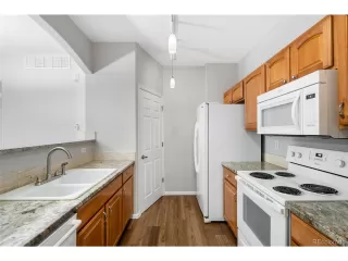 Photo #6: 3160185 Listing