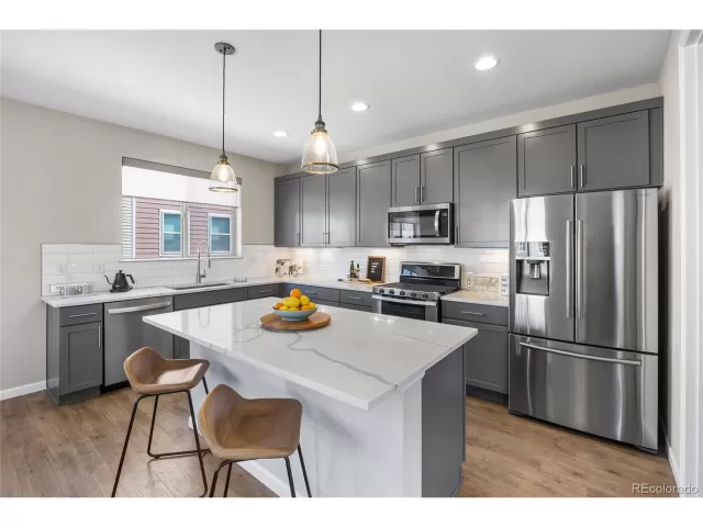 MLS: 3166150 Condo For Sale