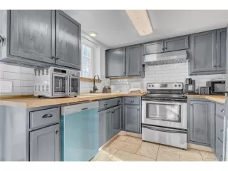 Photo #6: 3168898 Listing