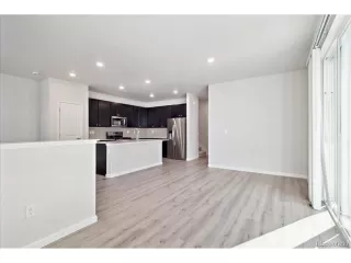 Photo #5: 3175361 Listing