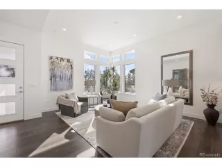 Photo #3: 3175611 Listing