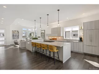 Photo #4: 3175611 Listing