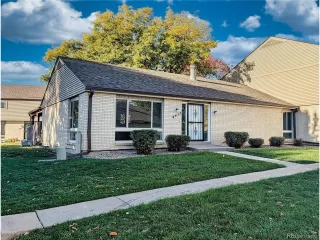 More Details about MLS # 3181100 : 4415 W PONDS CIR LITTLETON CO 80123