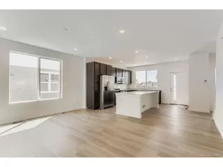 Photo #4: 3182801 Listing