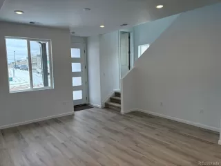 Photo #3: 3183237 Listing