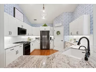 Photo #3: 3184055 Listing