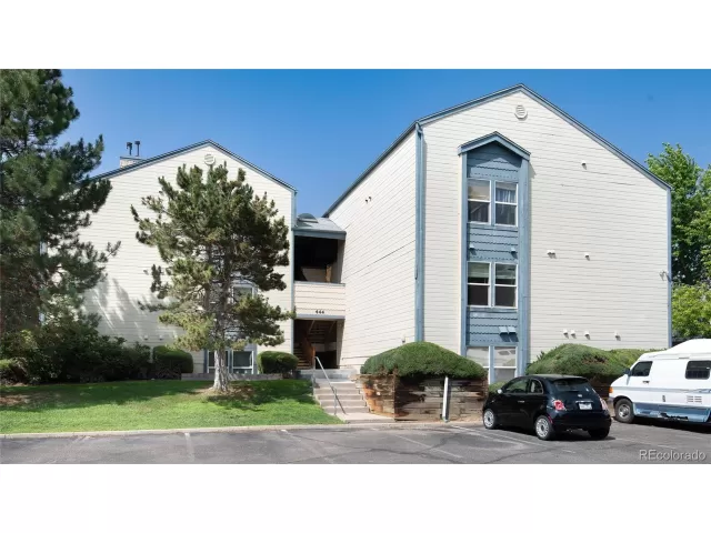 MLS: 3188934 Condo For Sale