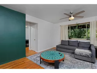 Photo #3: 3190168 Listing