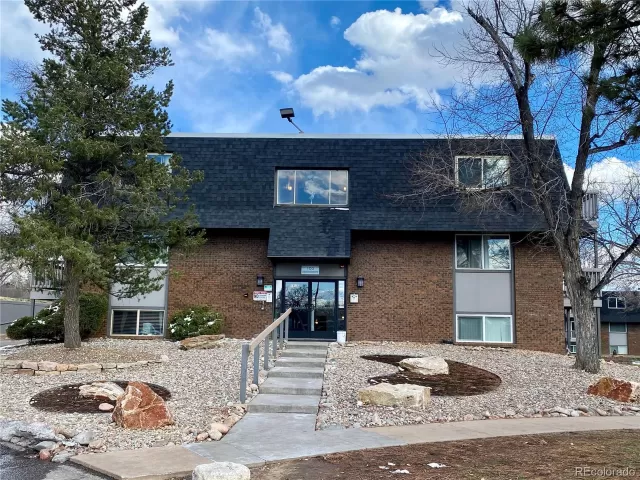 MLS: 3191982 Condo For Sale